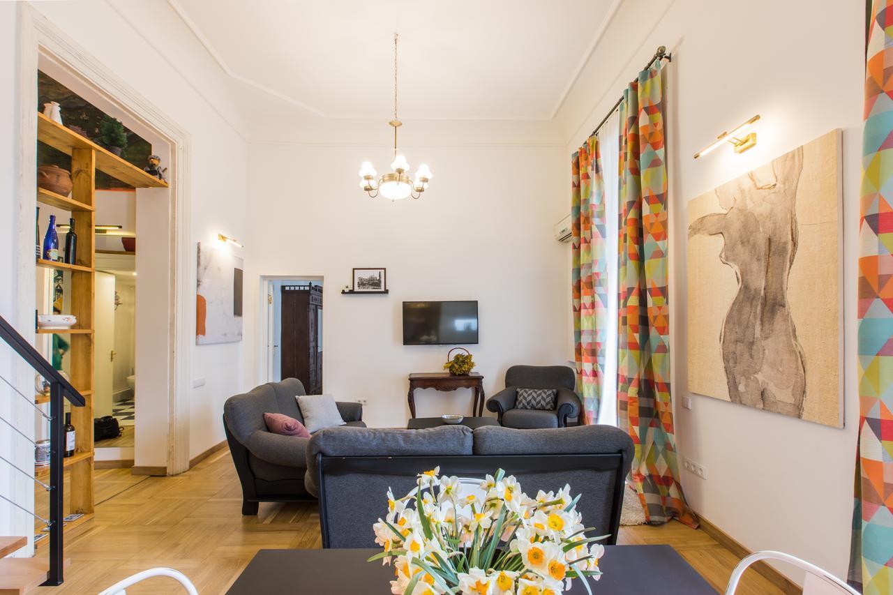 New Apartment On Rustaveli Avenue Tbilisi ภายนอก รูปภาพ